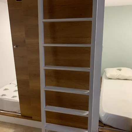 Hotel cápsula Kapsul Vlorë