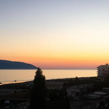 Kapsul 胶囊旅馆 Vlorë